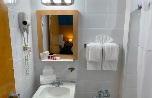 Gobernador Pinero Hotel | Ficus Hotel