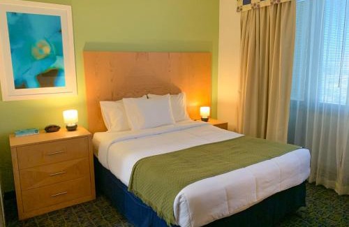 Gobernador Pinero Hotel | Ficus Hotel