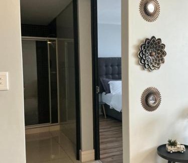 Windhoek Central Apartment | Finagaello at 77 by MGP