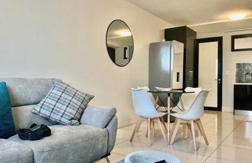 Windhoek Central Apartment | Finagaello at 77 by MGP