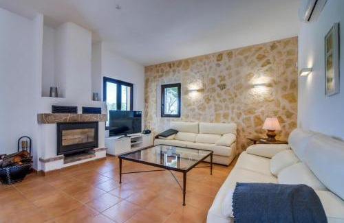 Sencelles House | Finca in Mallorca with Saltwater Pool