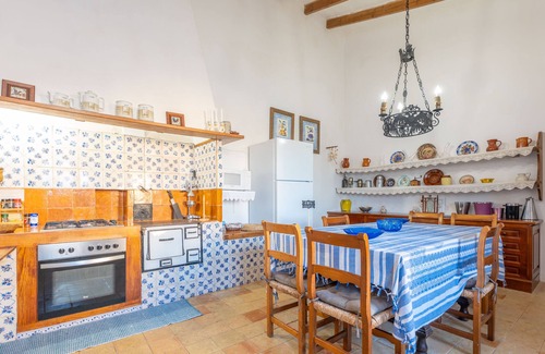 Montuiri Villa | Finca Son Costa - Seven Bedroom Villa, Sleeps 10