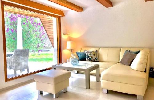 Lenzen House | Finnhütte Seeblick an der Elbe