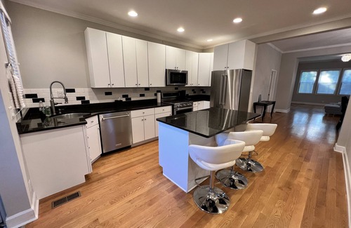 Oak Park House | First floor unit of a delightful retreat in the Frank Lloyd Wright district.