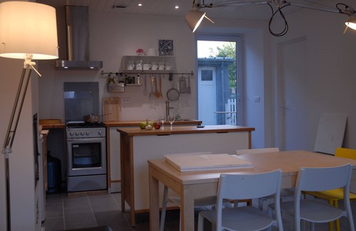Cancale House | Fisherman's cottage with garden, near sea & town center, bicycles, Wi-Fi