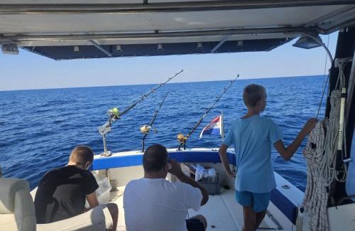 Primosten Boat Rental | Fishing Chatrer -Big game-izleti brodom
