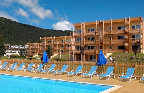 Autrans-Meaudre-en-Vercors Apartment | Fitness, swimming pool, parking, tv, 54m², Autrans