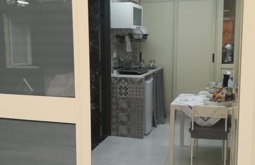 Naples City Centre House | Five house