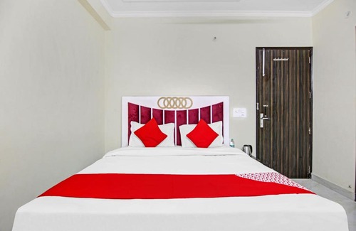 South West Hotel | Flagship Hotel SKY Residency Near PVR Vikaspuri Delhi