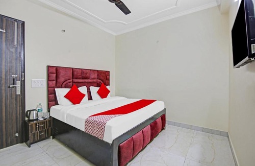 South West Hotel | Flagship Hotel SKY Residency Near PVR Vikaspuri Delhi