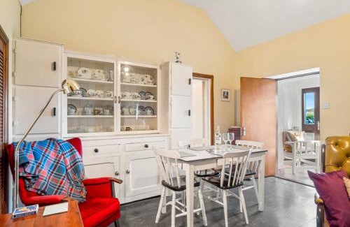 Ballyconneely House | Flaherty Cottage eco