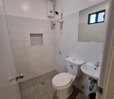 Las Pinas Apartment | Flat 35, Unit 3C