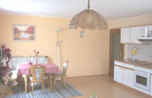 Bobrach Apartment | Flat with terrace, garden and barbecue