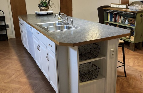 Perma House | Flathead River Getaway in the heart of Western Montana!