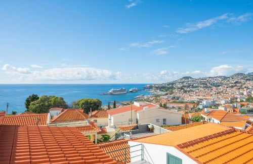 Santa Maria Maior House | FLH Funchal Sissi Lanço with View