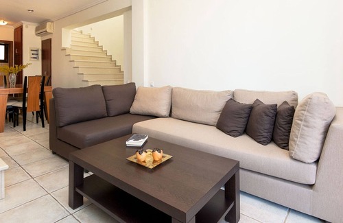 Afytos House | #FLH - Ruby Villa - Afitos Hidden Gems