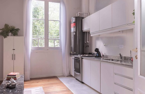 Almagro Condo | Fliphaus + Humahuaca 4000 - BBQ & Pool Almagro
