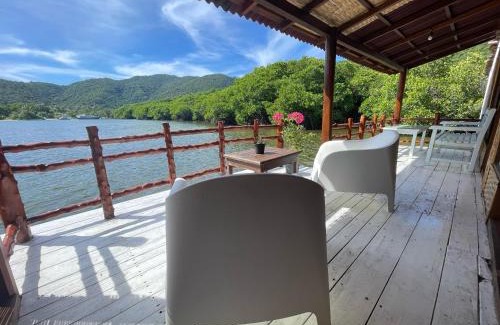 Karimun Jawa House | Floating Paradise