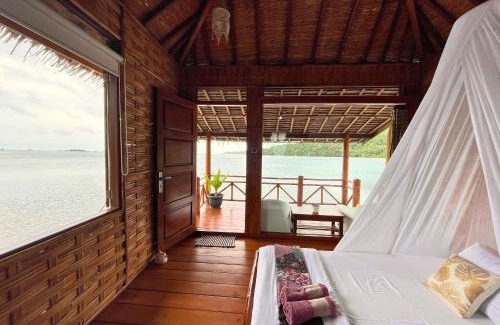Karimun Jawa House | Floating Paradise