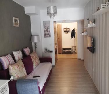 Mangalia Apartment | FloMar by the Sea