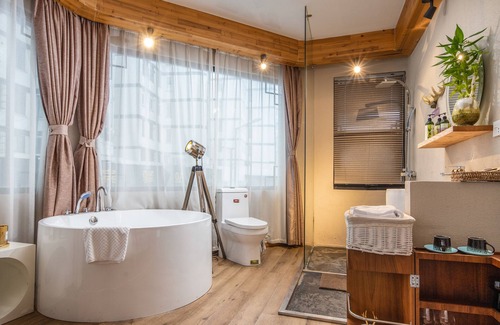 Jiashan House | Floral Hotel Yipin Visual Arts Xitang