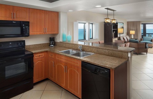 Hutchinson Island South Condo | Florida Beach Escape at Jensen Beach