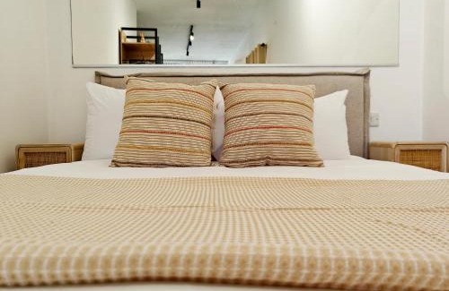 Qormi House | Fly Away Home condo with terrace