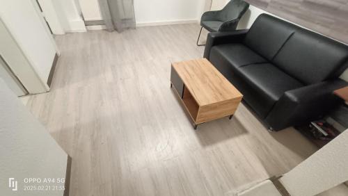 Ruesselsheim Apartment | FMi2