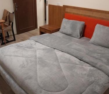Karak Governorate Bed & Breakfast | Fog Mountain Hotel Rooms & sauna