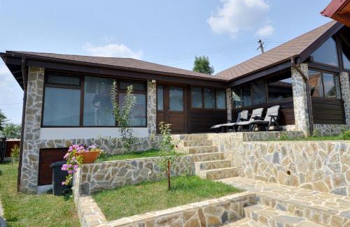 Salatrucel House | Foisorul Din Poveste