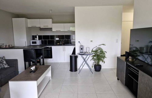Floirac Apartment | For rent furnished apartment Floirac 2 bedrooms secure residence private parking