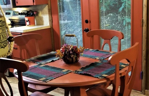 Chalet Village Cabin | FOR THE GOOD TIMES-Private Bedrooms on 3 Levels-2 Miles to G'burg-Resort Pool