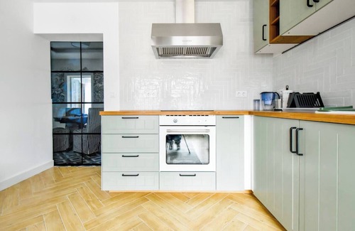 Sofia City Center Apartment | For Those Who Want the Best: City Views and Style