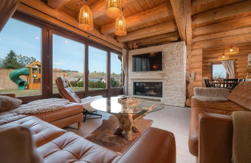 Nova Lesna Ski Chalet | Forest Chalet with Jacuzzi and sauna, 4 km from Starý Smokovec