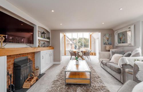 Alderholt House | Forest Edge by Grandeur Property