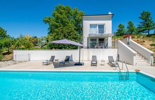 Pazin Villa | Forest Serenity Villa