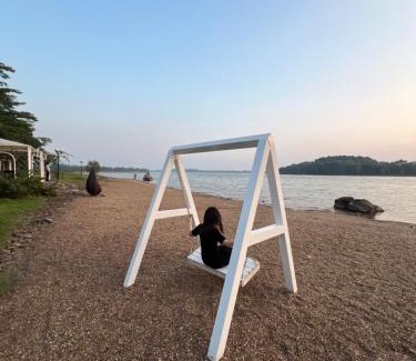 Ngoc Quang Villa | Forest Villa at Dai Lai Resort