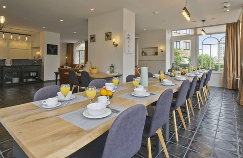 De Panne Villa | Former family hotel near the sea!