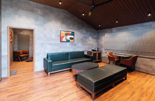 Mahabalipuram Hotel | Forrest