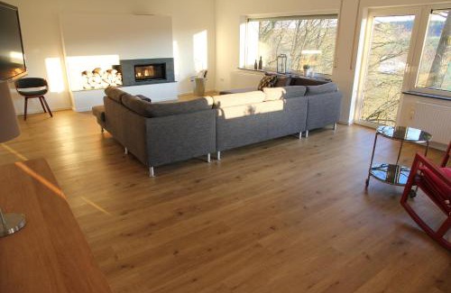 Hunerbach House | Forsthaus in Katzwinkel