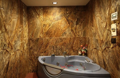 Vasanth Nagar Hotel | Fortune Select JP Cosmos, Bengaluru - Member ITC Hotels' Group