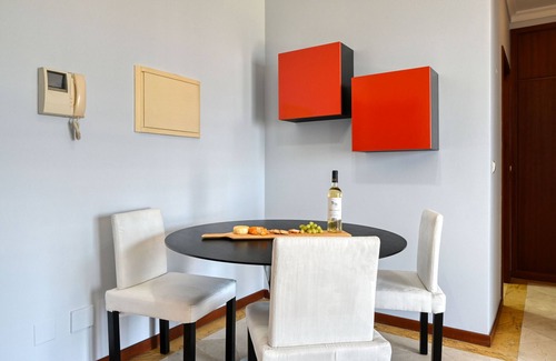 Sao Martinho Apartment | Forum Escape, a Home in Madeira