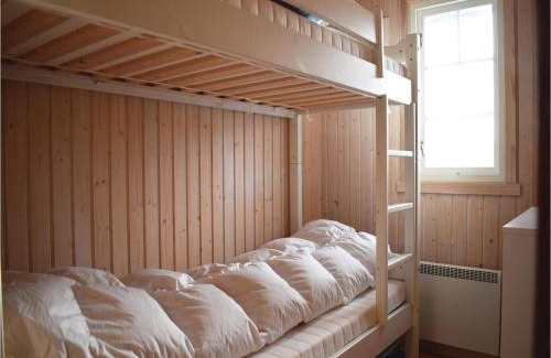 Kroderen House | Four-Bedroom Holiday Home In Eggedal