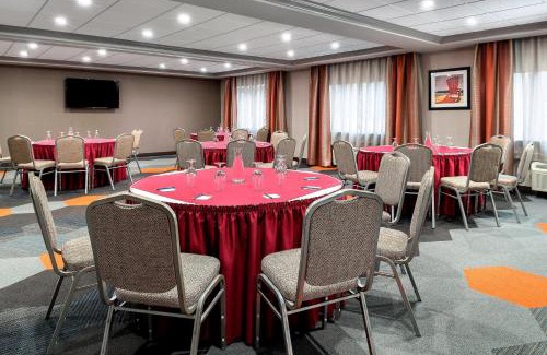 Barrie Hotel | Four Points by Sheraton Barrie