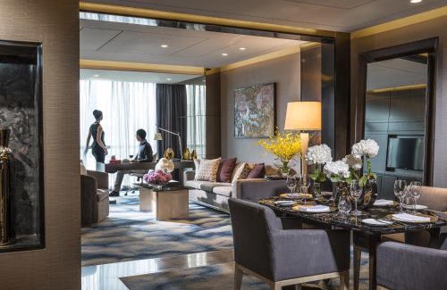 Central Business District Hotel | Four Seasons Hotel Shenzhen