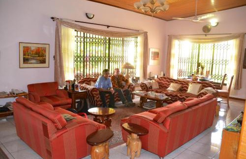 Kumasi Hotel | Four Villages Inn