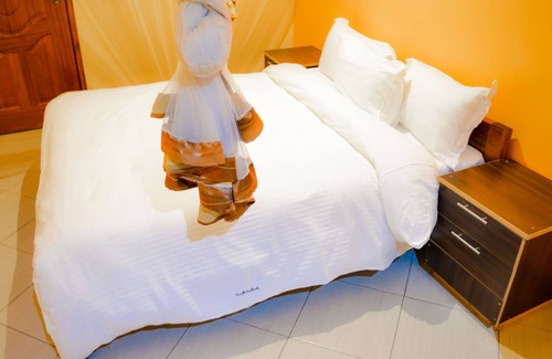 Parklands House | Fourth Parklands Guest House & Conference