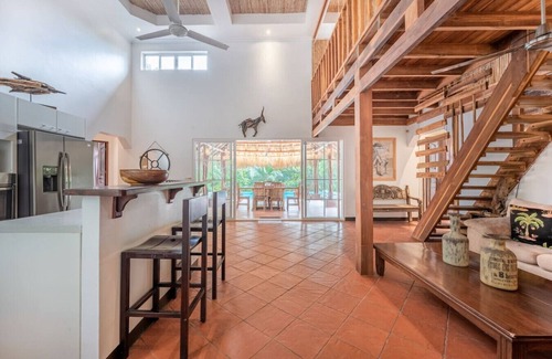 Canafistula House | FP: Tropical Villa w/Guest Home, Pool, Garden