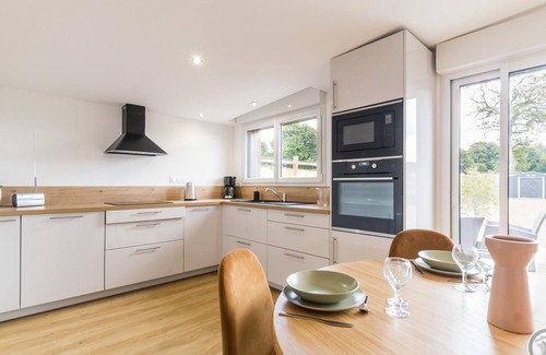 Tourlaville Cottage | Modern Cottage with Private Garden, Terrace & Bikes Near Château Ravalet, Close to Sea and Shops