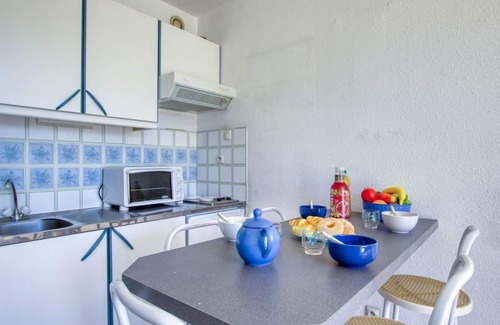 Les Lecques Apartment | Les Lavandes by Interhome